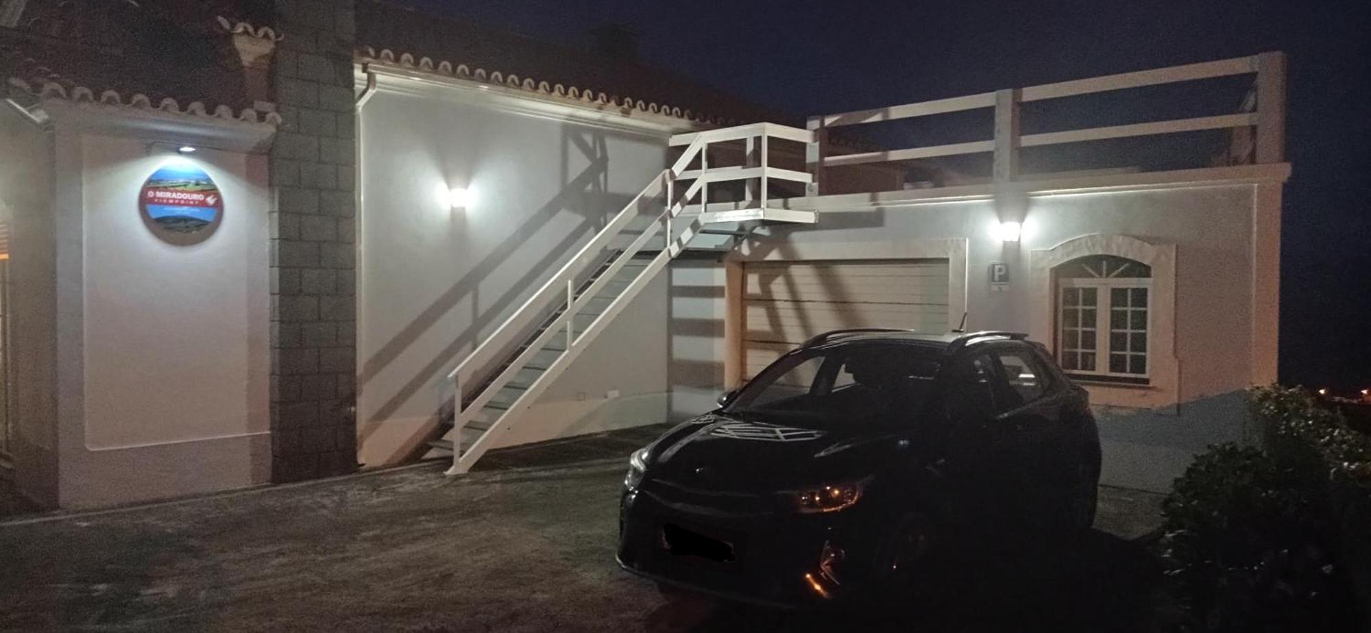 Apartament O Miradouro Angra do Heroísmo Zewnętrze zdjęcie